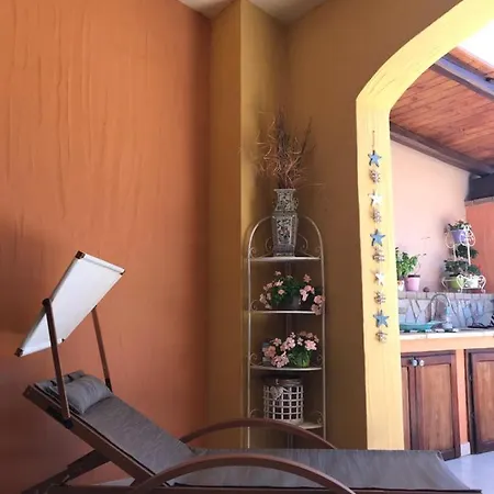 Attico Stefania 公寓